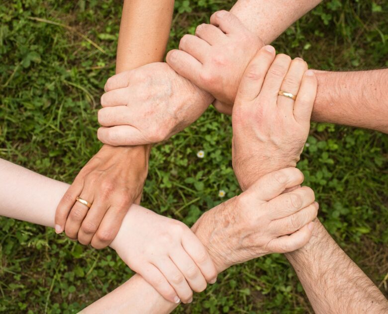 mãos unidas